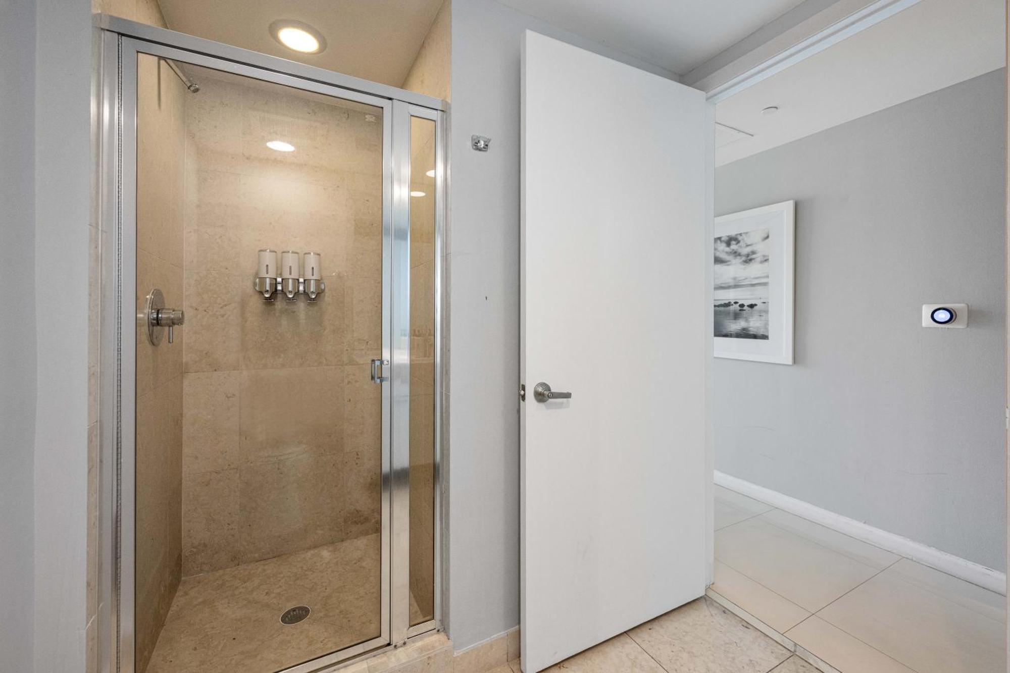 Icon Brickell In Downtown 2bd 2ba Apartahotel *